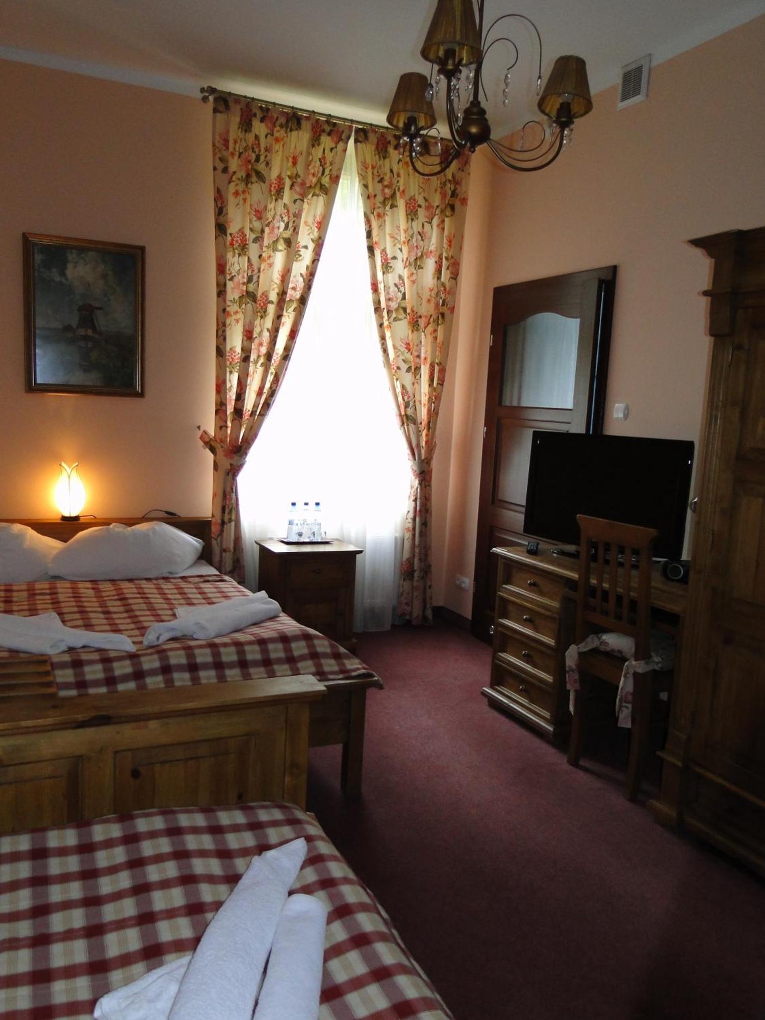 Hotel Magnes شكلارسكا بوريبا المظهر الخارجي الصورة