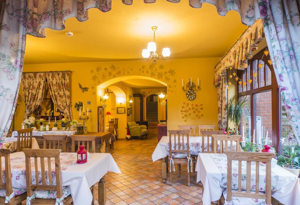 Hotel Magnes شكلارسكا بوريبا المظهر الخارجي الصورة