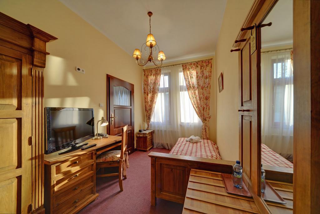Hotel Magnes شكلارسكا بوريبا المظهر الخارجي الصورة
